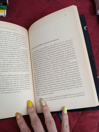 Libros SERES y ESTRELLAS, y otro incluido NUEVO