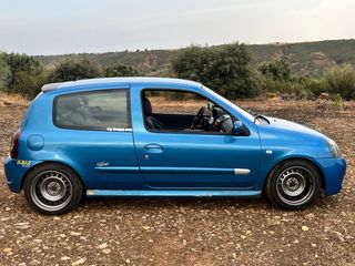 Renault Clio 2 2002