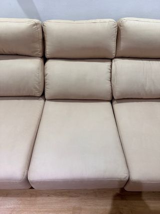 Limpieza de sofá, colchón, alfombra. Sofá 3 plazas