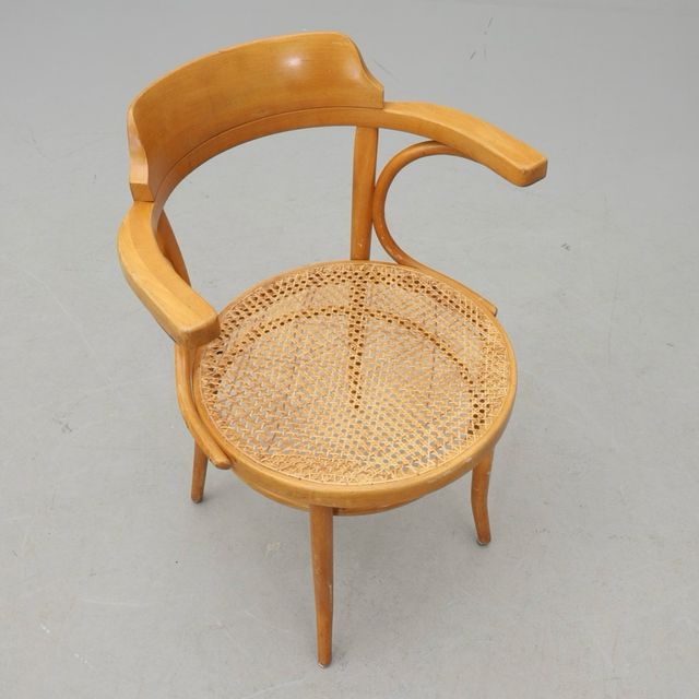 4 sillones Thonet 233 madera haya originales