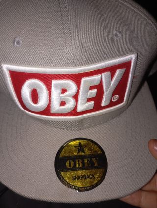 Gorra Obey sin estrenar