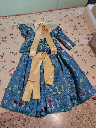 Traje de Fallera niña impecable 
