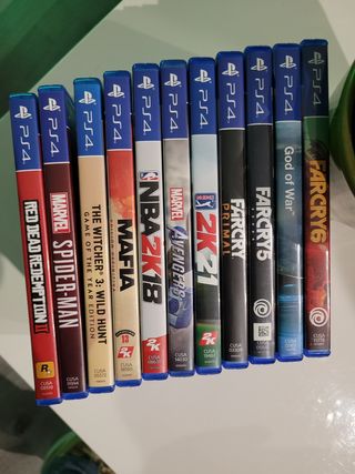 Play Station 4 Slim, 11 Juegos y 2 Mandos