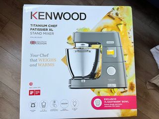 Robot de cocina Kenwood XL a estrenar