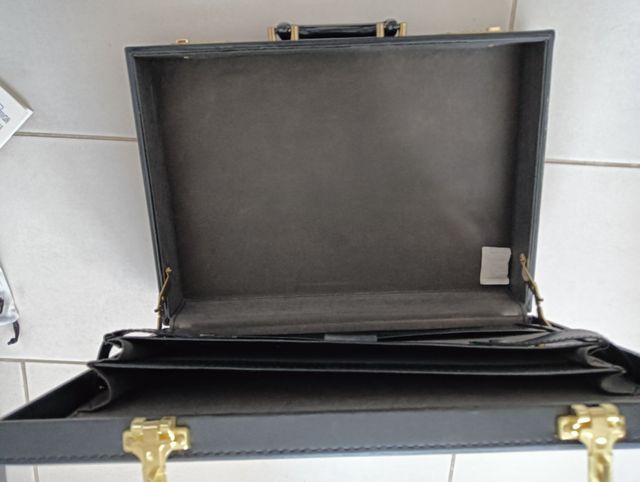 Valigetta 24 ore Renato Balestra nuova