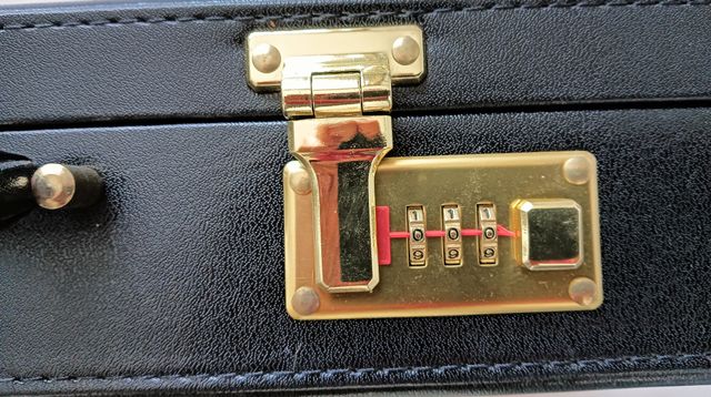 Valigetta 24 ore Renato Balestra nuova