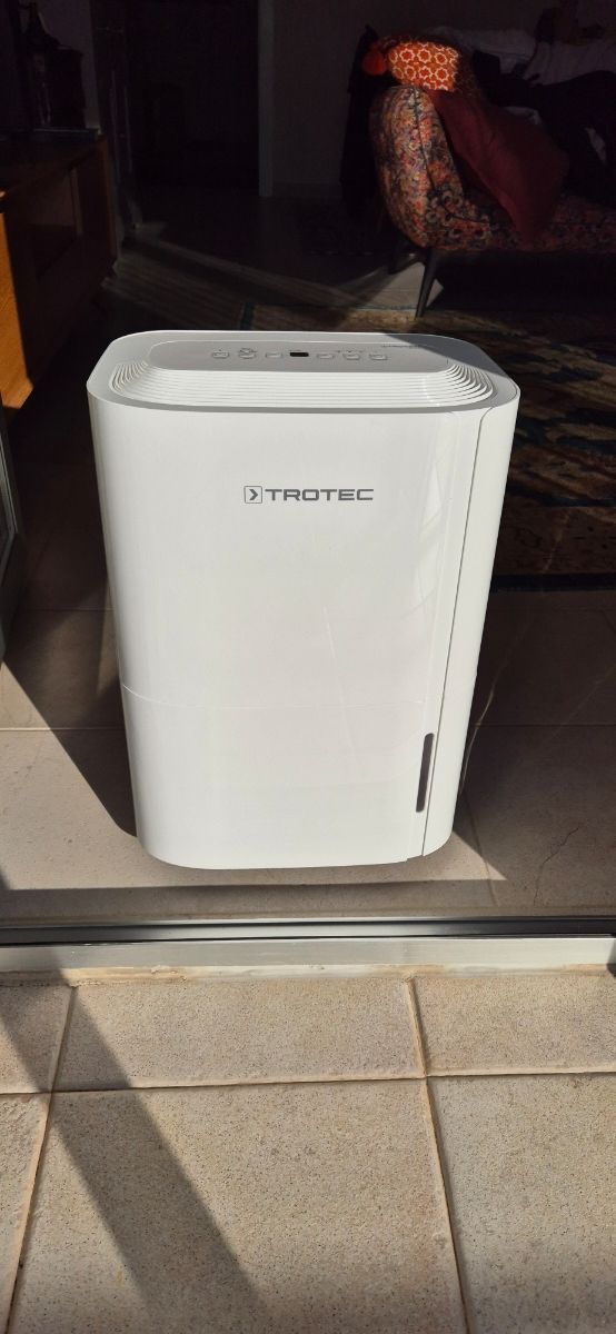 Trotec TTK 66 e Deshumidificador 24 L