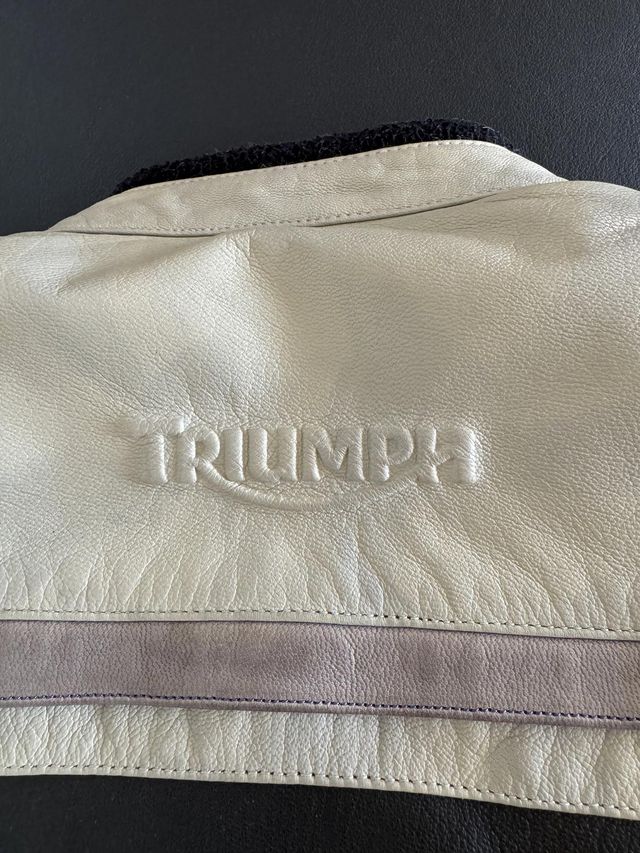 Cazadora Moto Triumph - Cuero - Modelo original