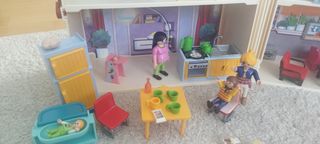 Casa maletín de playmobil