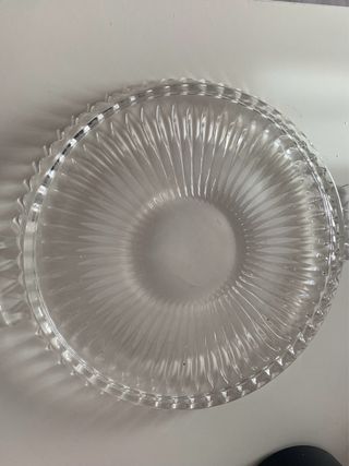 Plato cristal bombones turrones tarta canapés .