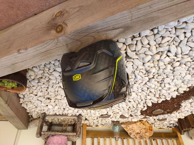 Casco carbono xs 100 aircraft