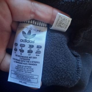 Adidas women VINTAGE Style