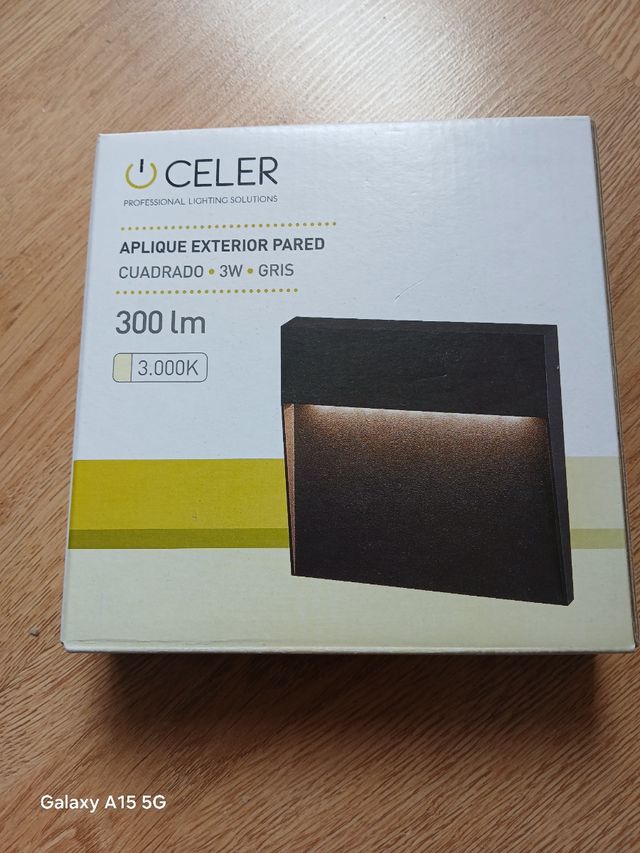 Aplique exterior pared