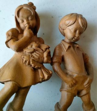 Sculture in legno intagliato vintage