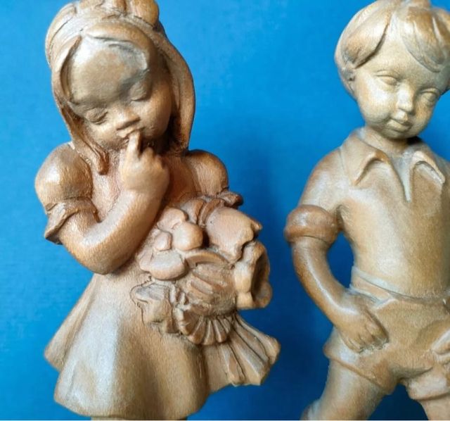 Sculture in legno intagliato vintage