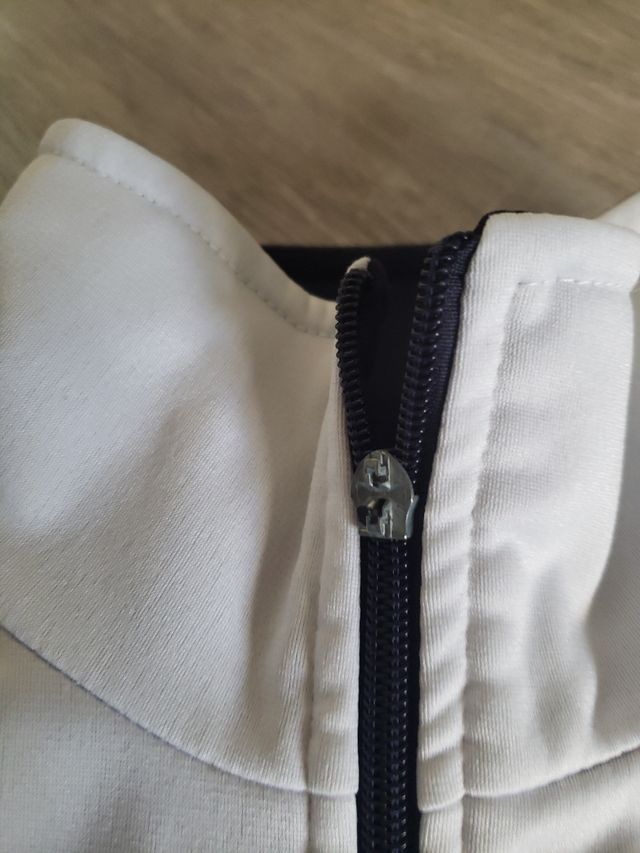 Chaqueta chandal colegio fuenlabrada 12