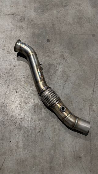 DOWNPIPE BMW
