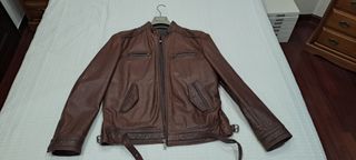 Cazadora de cuero Massimo Dutti