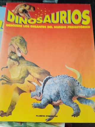 Fascículos de dinosaurios