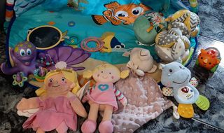 Variedad de Juguetes para bebes