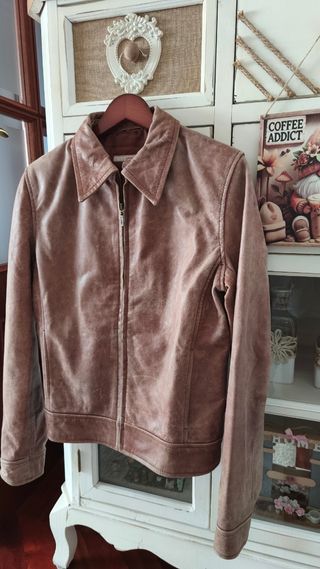 Cazadora de piel 