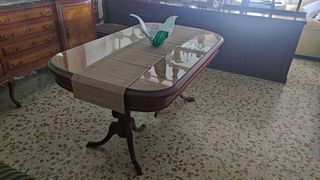 Mesa comedor clásica madera maciza