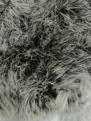 Gorro piel gris