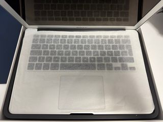 MacBook Air 2017  RAM 8GB. SSD 256GB
