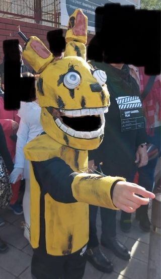 Disfraz máscara springtrap FNAF