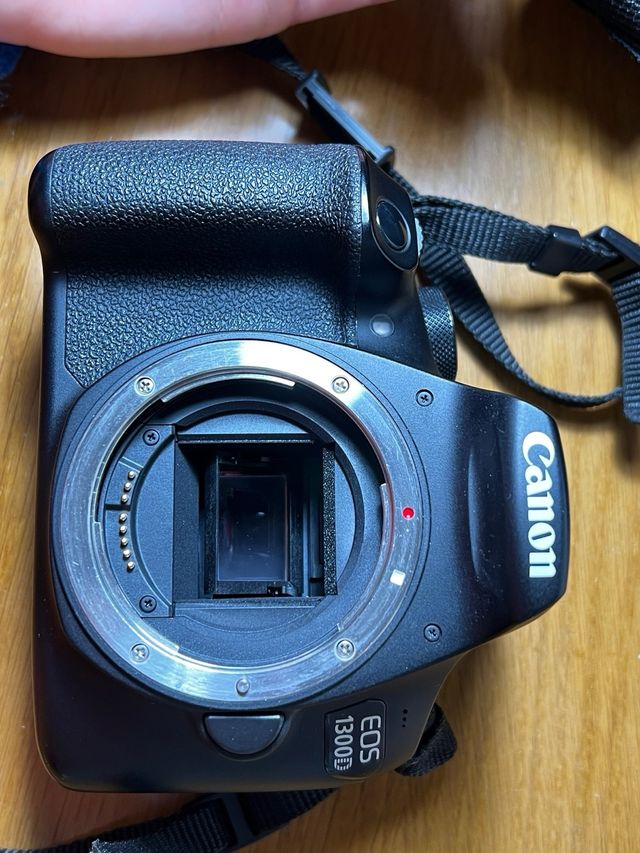 Canon 1300d