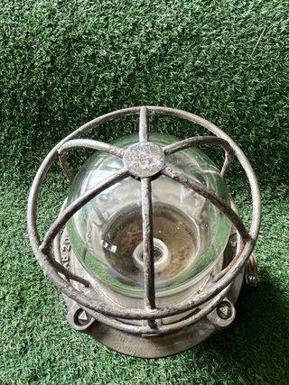 Antigua Lampara Naval