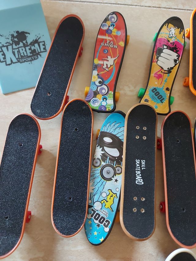 Mini monopatines de dedos. 2,5€ unidad