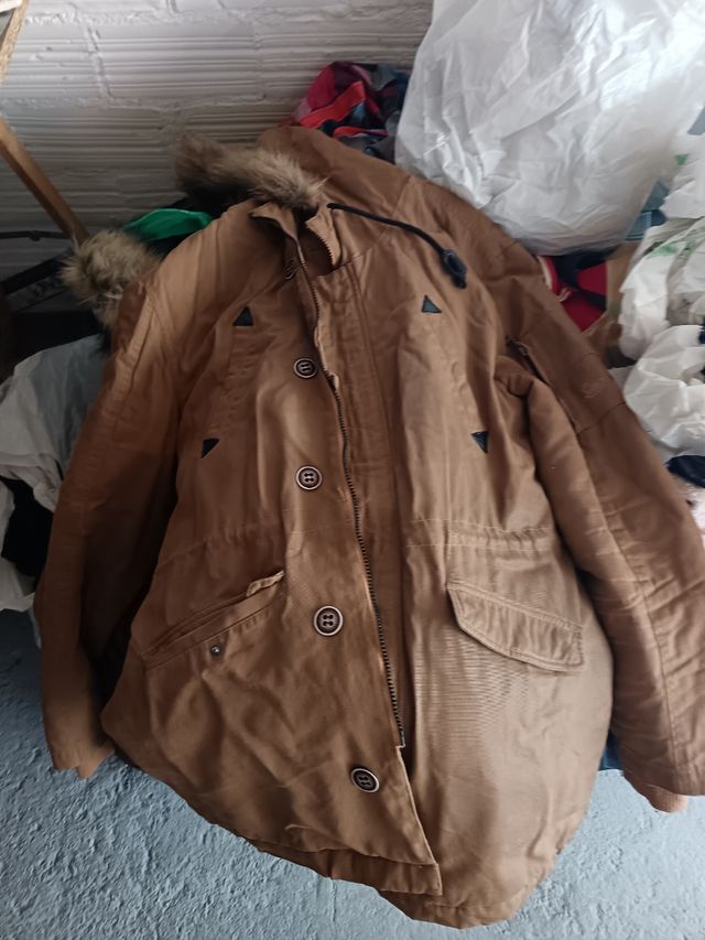 Abrigo hombre talla L