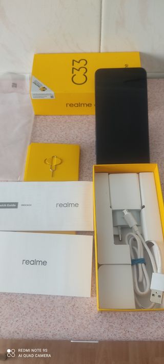 Movil Realme C33,cómo nuevo