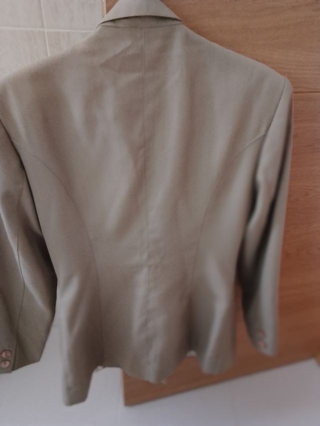 Americana mujer marca Bamboo talla 40