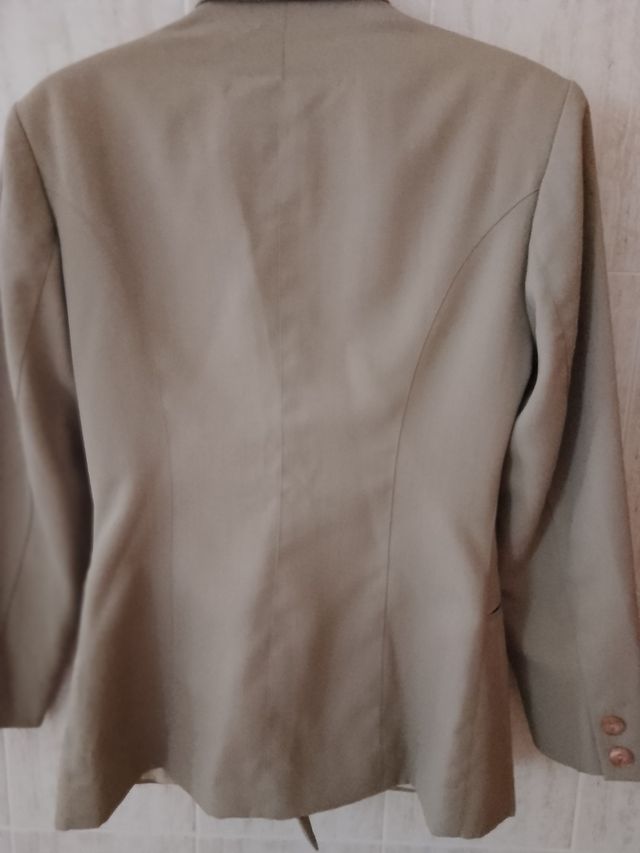 Americana mujer marca Bamboo talla 40