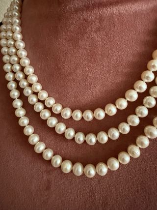 Collar de perlas con cierre de plata. Nuevo