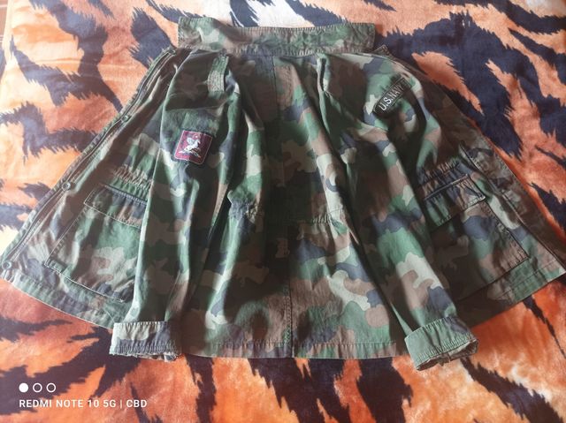 Chaqueta Militar Talla L estampado ropa