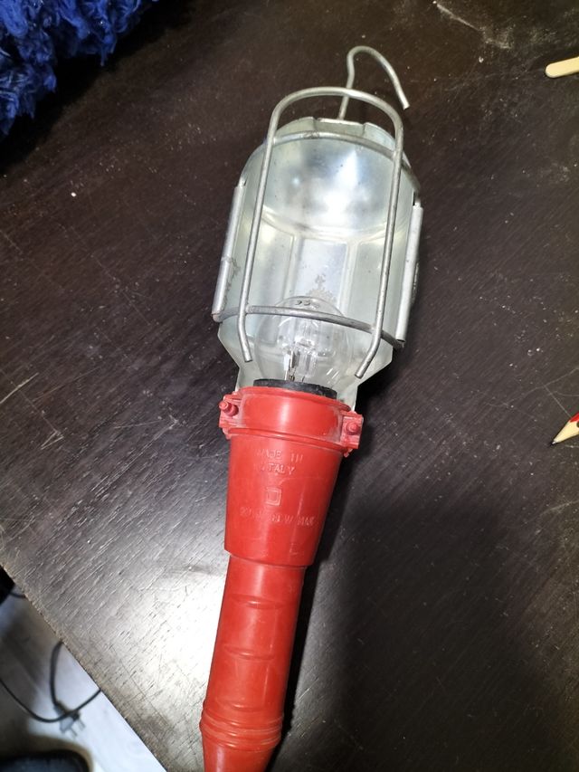 PORTA BOMBILLAS PORTÁTIL DE 9,5 METROS DE CABLE