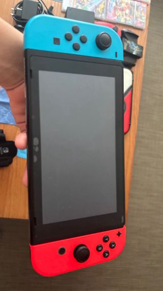 Nintendo switch con todos sus accesorios
