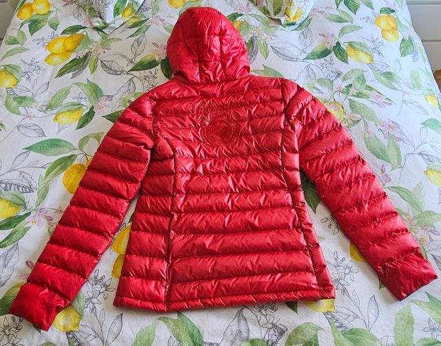 Plumas Valecuatro. Mujer