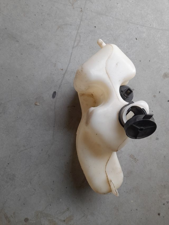 Bote agua limpia parabrisas