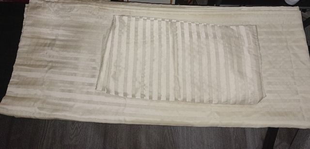 2 Cortinas de salón