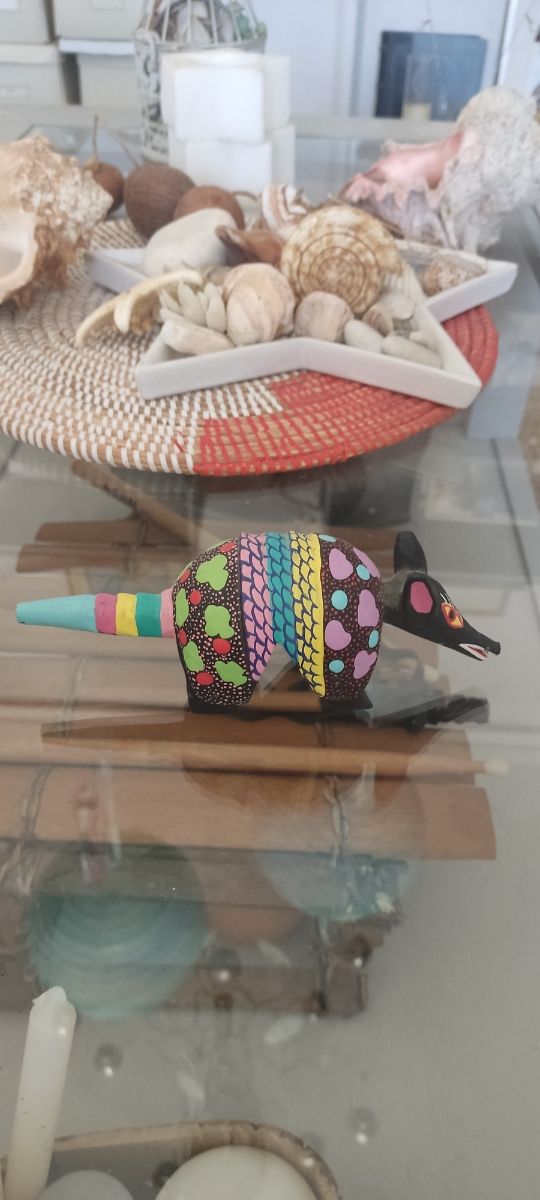 Alenbrije Armadillo mejicano
Precio negociable 