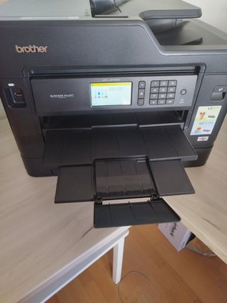 Impresora Brother MFC J