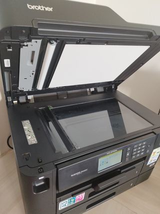 Impresora Brother MFC J