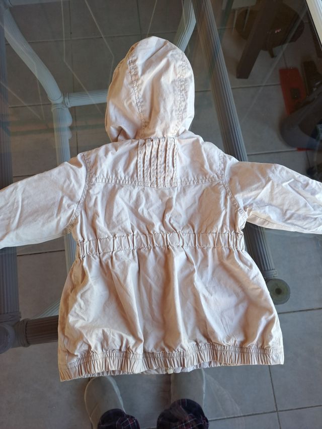 Chaqueta niña de entretiempo zara talla 9-12