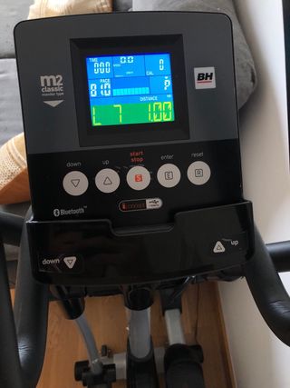 Bicicleta elíptica BH