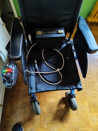 Silla ruedas a motor seminueva