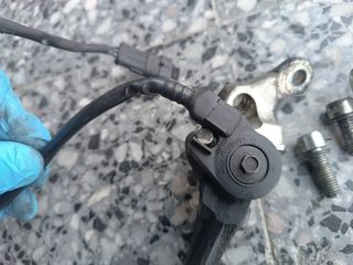Caballete Ducati Monster 695 con sensor